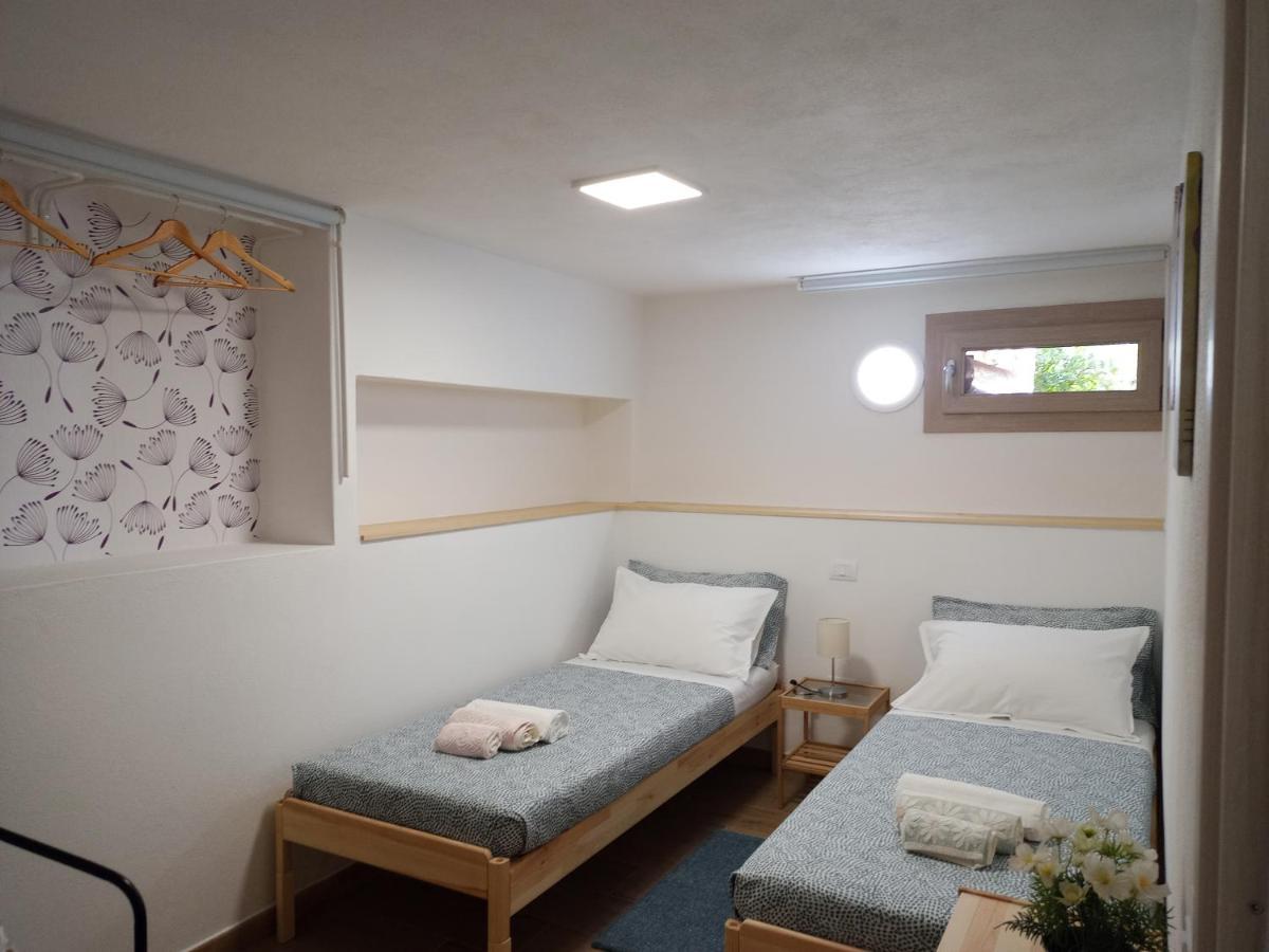 פולה Vacanze Nella Casetta מראה חיצוני תמונה